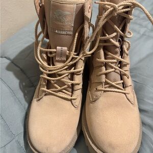 Sorel Women's Beige Combat Boots